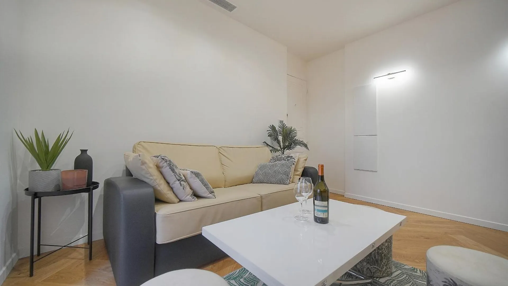 Apartment Charmant 2 Pieces Proche Plage Du Midi A1B266 Cannes