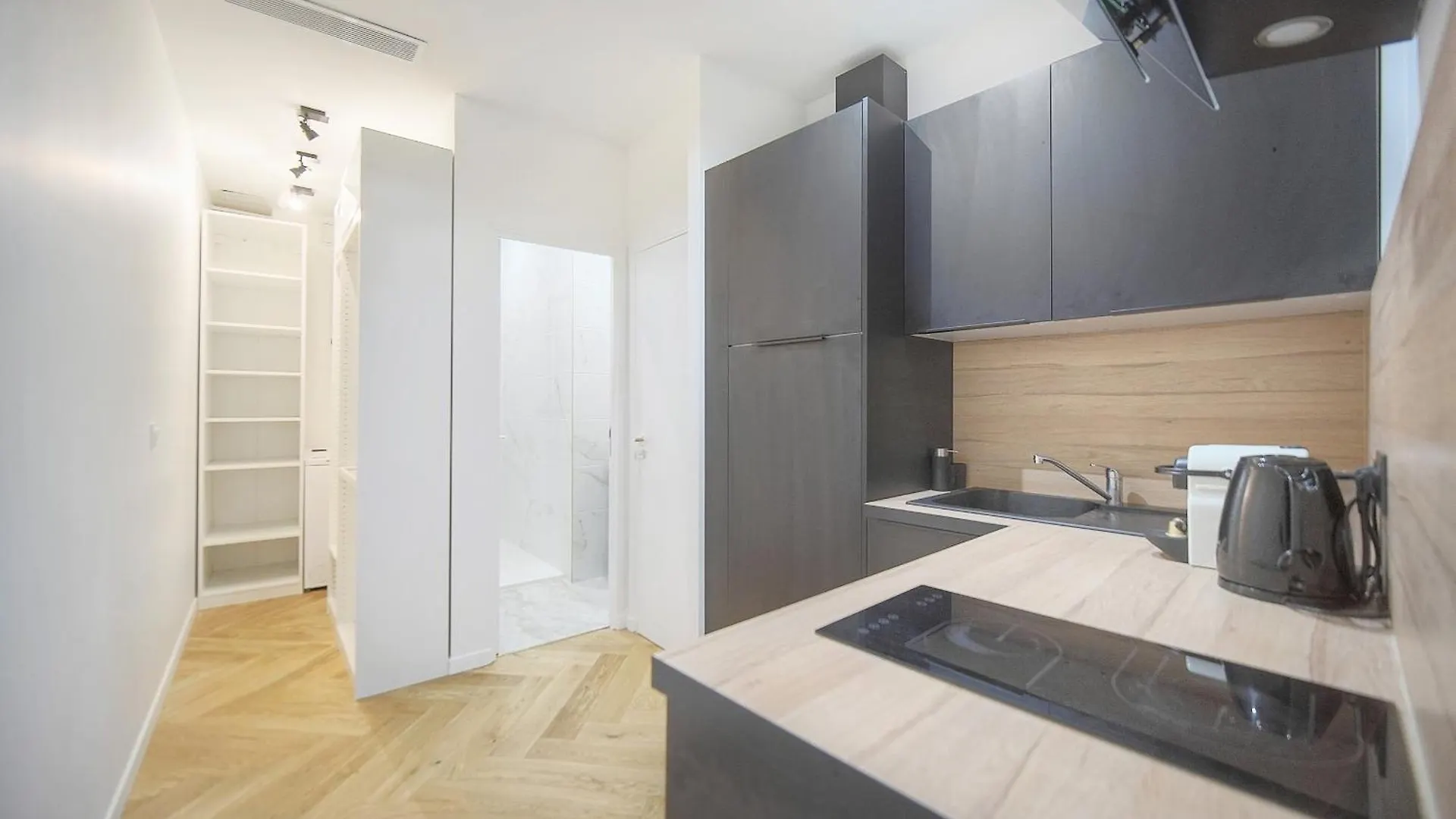 Apartment Charmant 2 Pieces Proche Plage Du Midi A1B266 Cannes