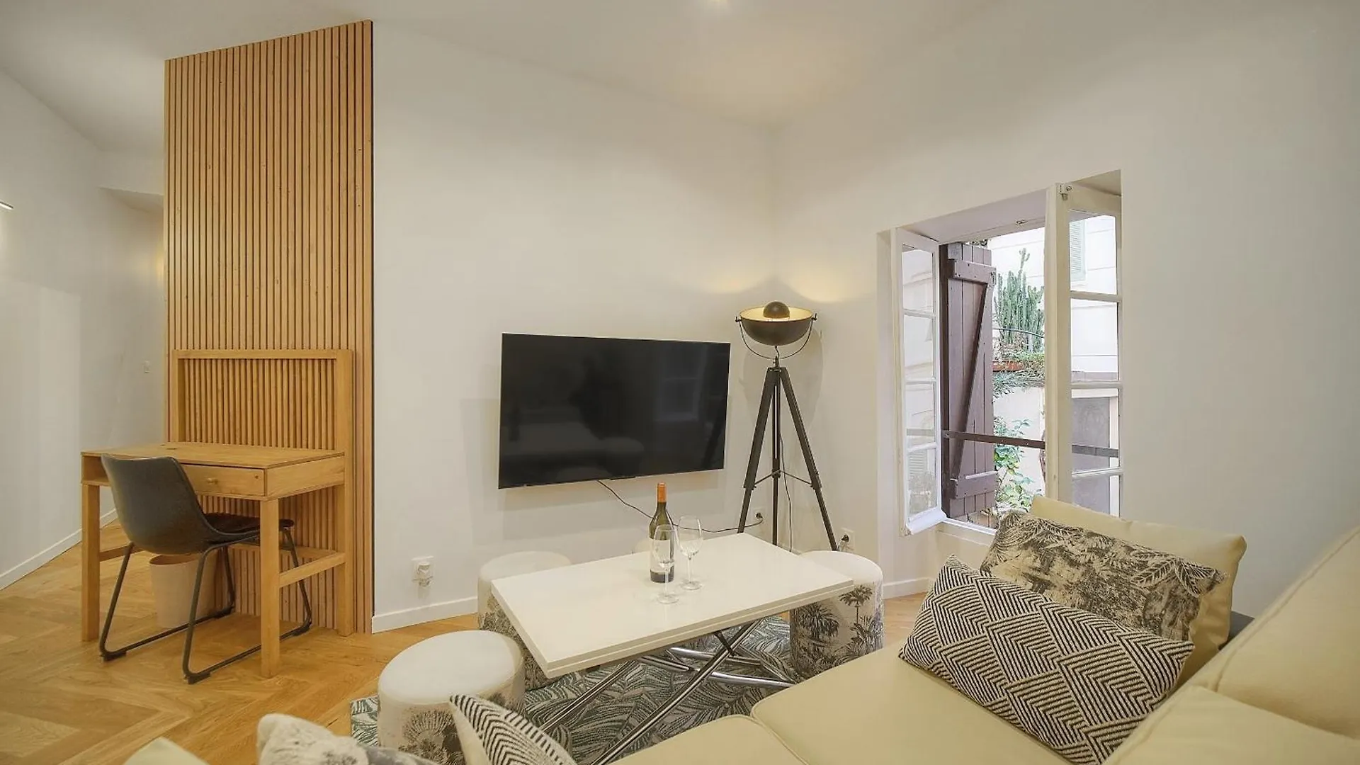 Charmant 2 Pieces Proche Plage Du Midi A1B266 Cannes Apartment