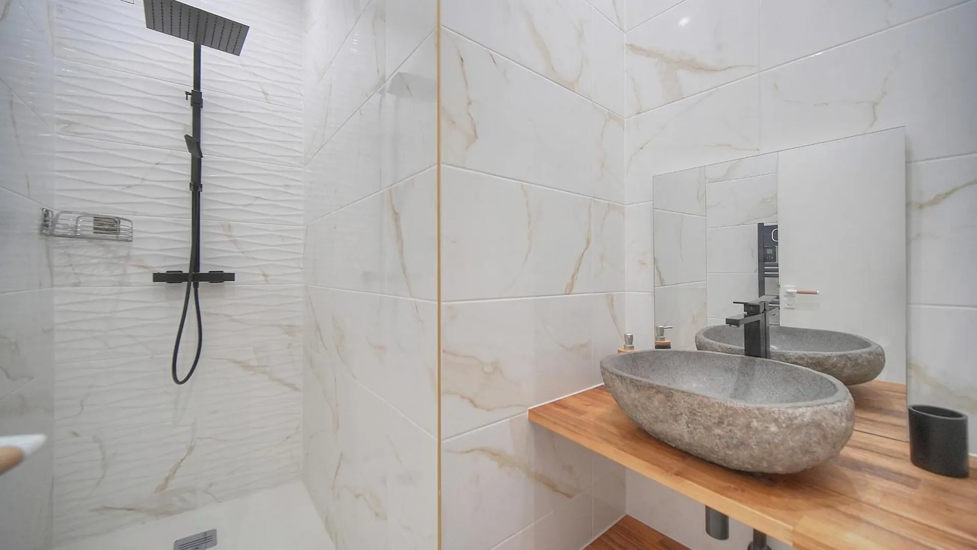 Charmant 2 Pieces Proche Plage Du Midi A1B266 Cannes Apartment